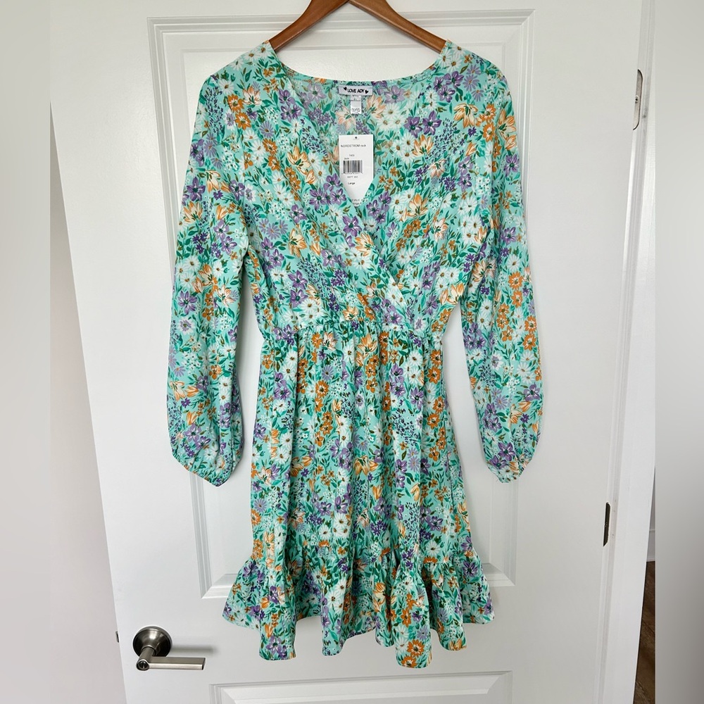 NWT V Neck Love Ady Mini Dress - Size L